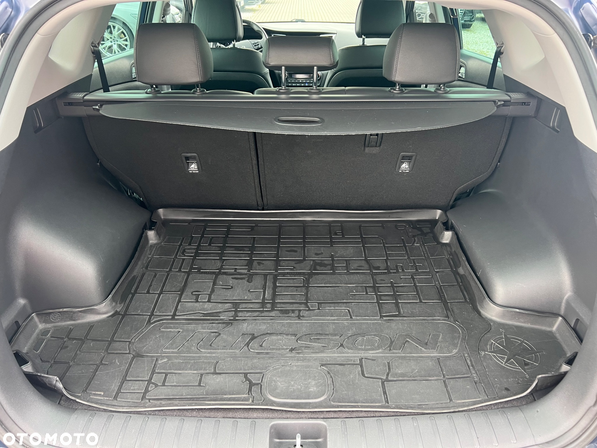 Hyundai Tucson blue 1.7 CRDi 2WD DCT Premium - 8