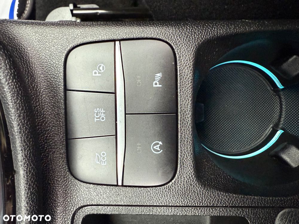 Ford Fiesta 1.0 EcoBoost Titanium X - 35