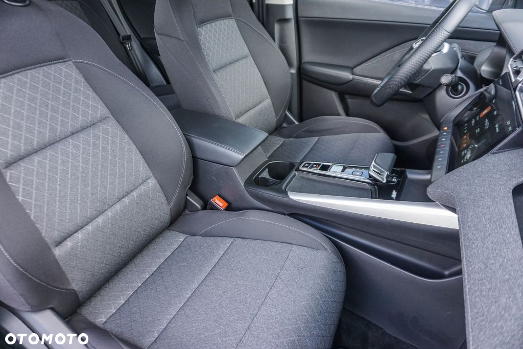 MG ZS 1.5 HEV+ Excite - 17