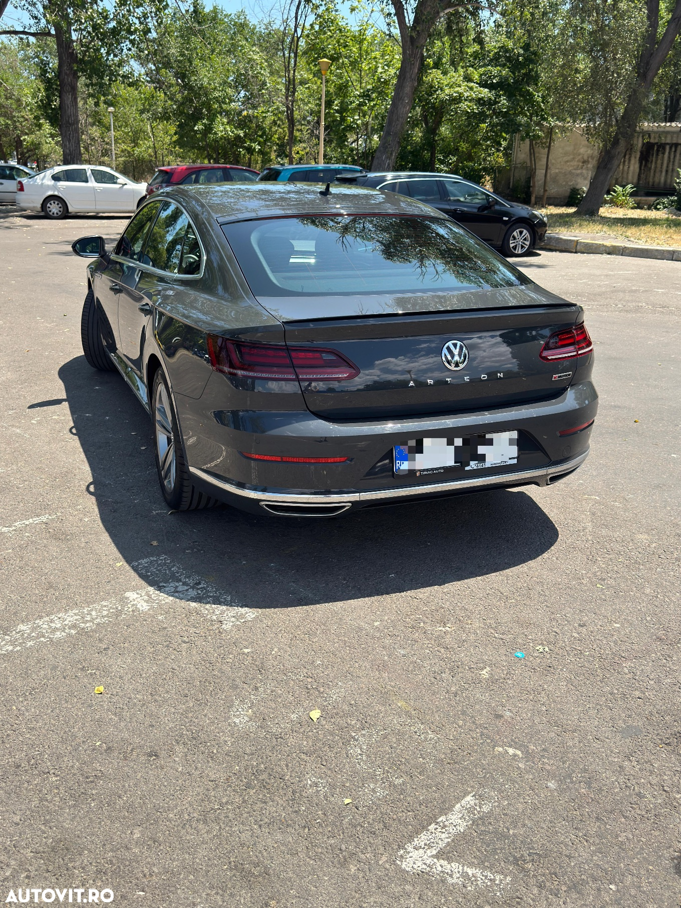 Volkswagen ARTEON 2.0 TDI DSG 4Motion R-Line - 2