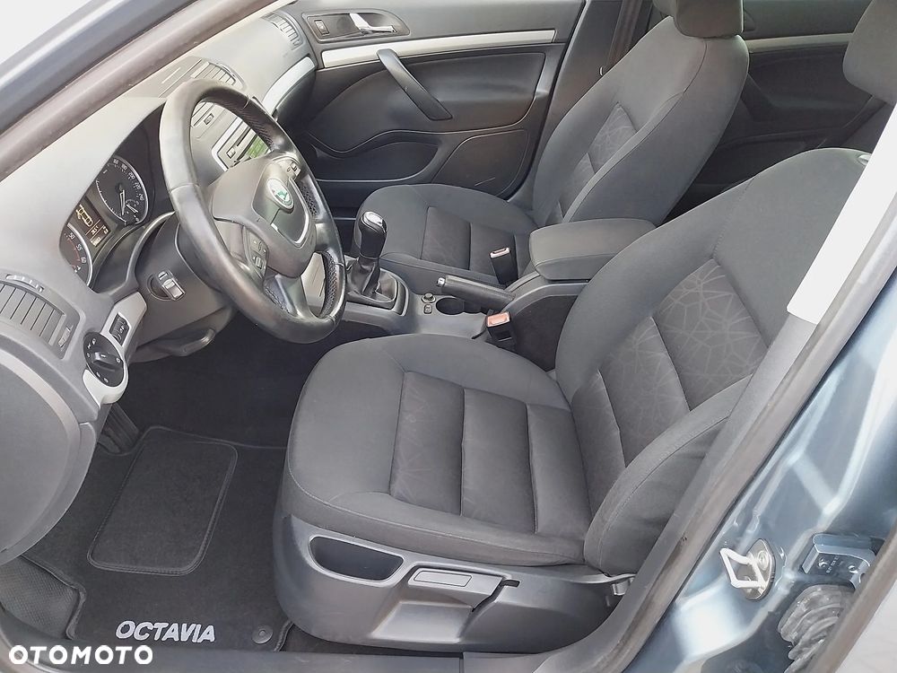 Skoda Octavia 2.0 TDI Elegance - 5