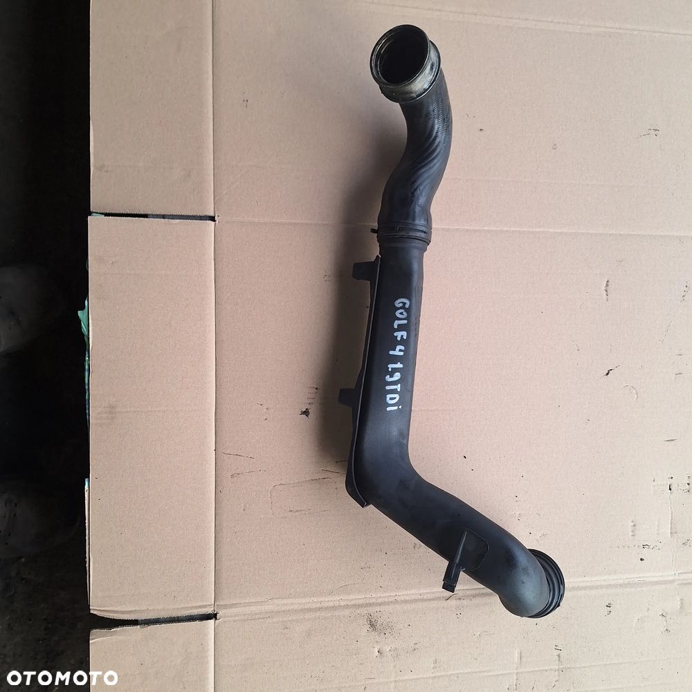 RURA WAZ INTERCOOLERA VW GOLF IV 1.9 TDI 1J0145762AT - 1