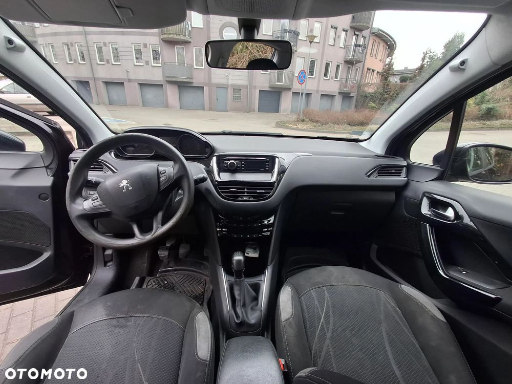 Peugeot 208 1.4 HDi Access - 9