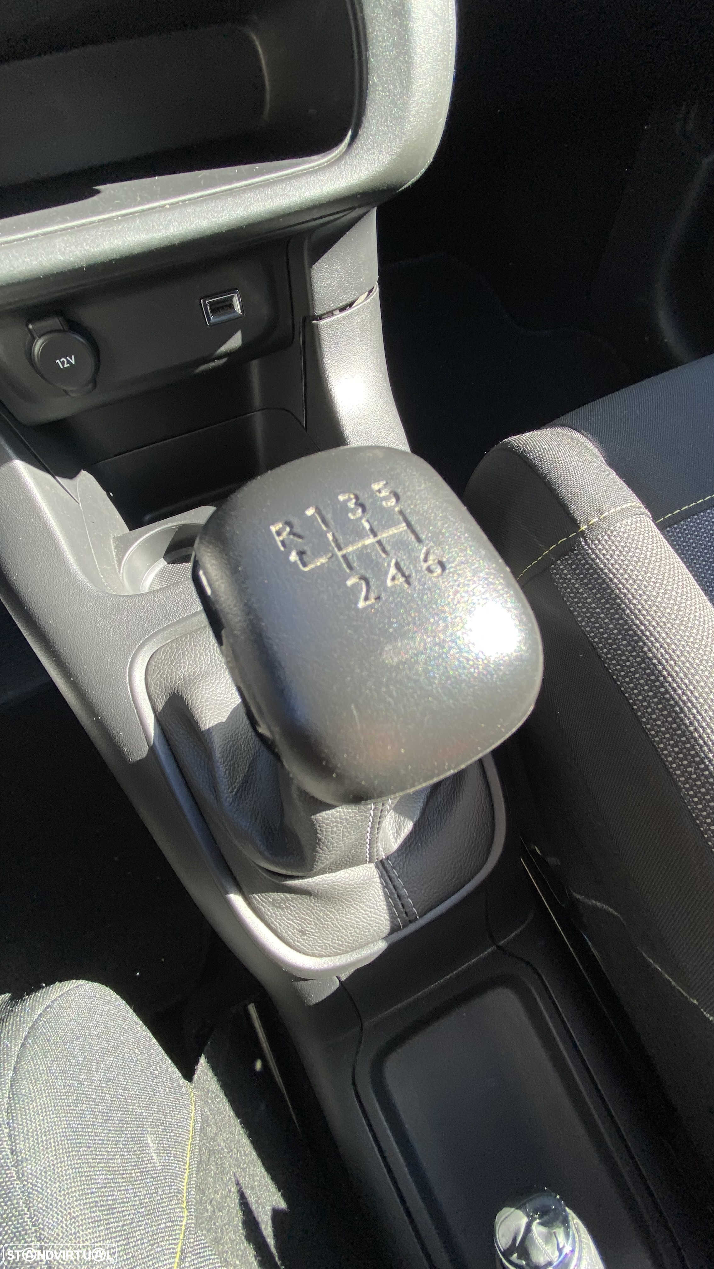 Citroën C3 1.5 BlueHDi Shine - 44