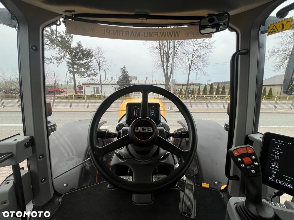 JCB Fastrac 4220 ICON | DEMO |220 KM |2022 ROK - 29