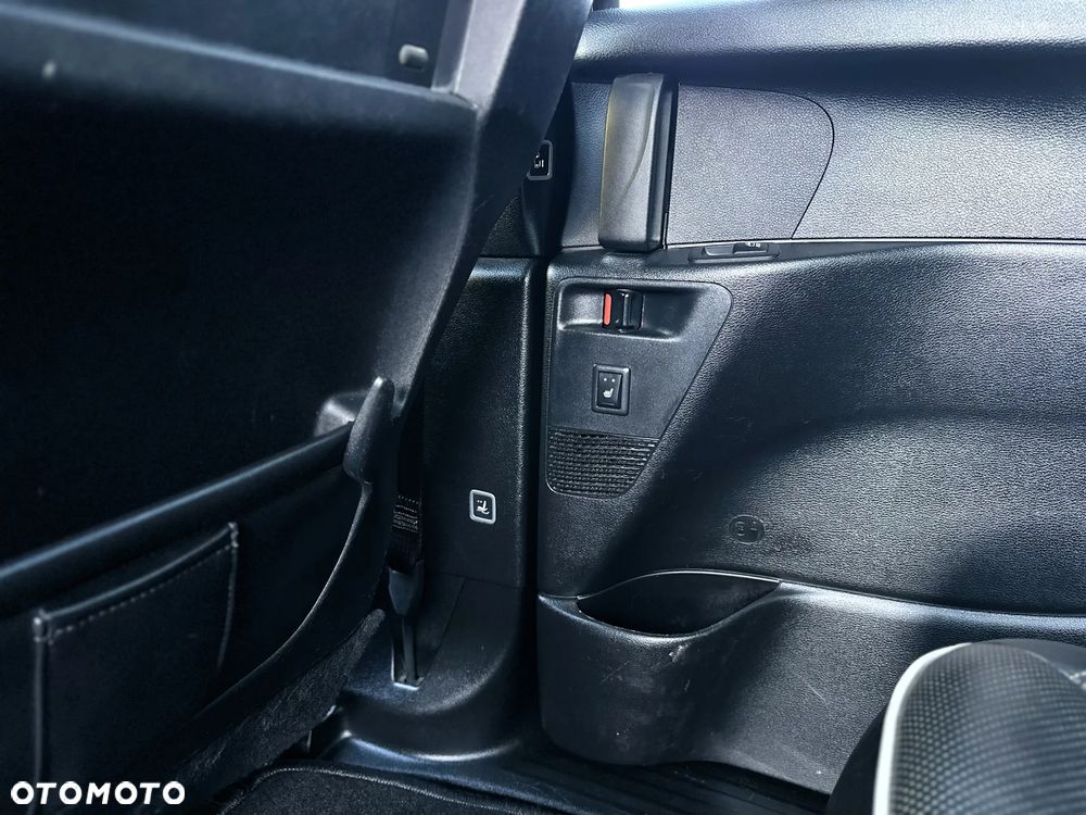 Chrysler Pacifica - 21