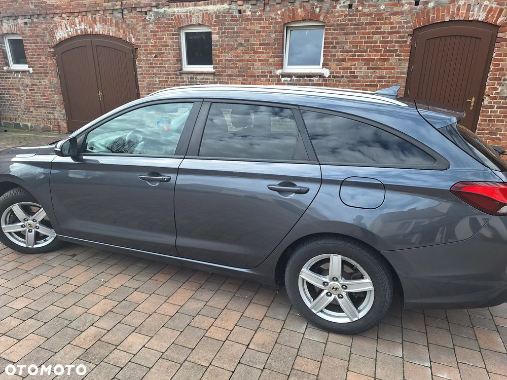 Hyundai i30 1.4 T-GDI Passion Plus - 4