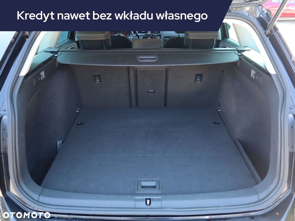 Volkswagen Golf Variant - 15
