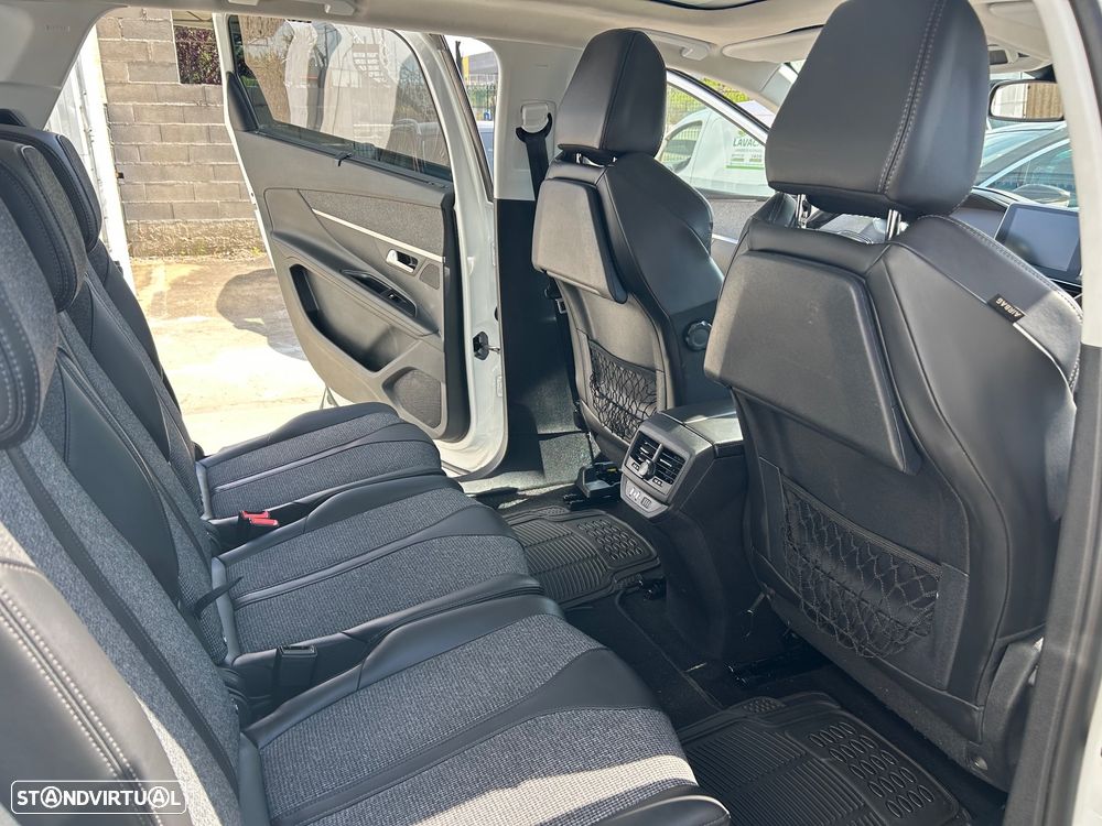 Peugeot 5008 1.6 BlueHDi Allure EAT6 - 11