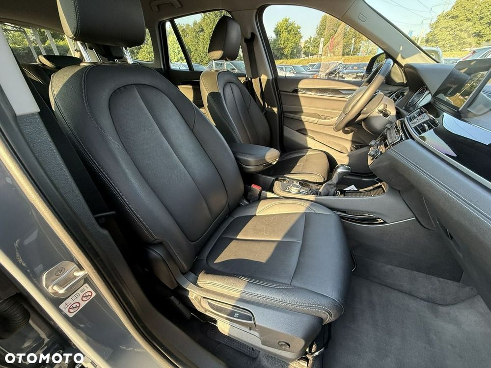 BMW X1 - 28