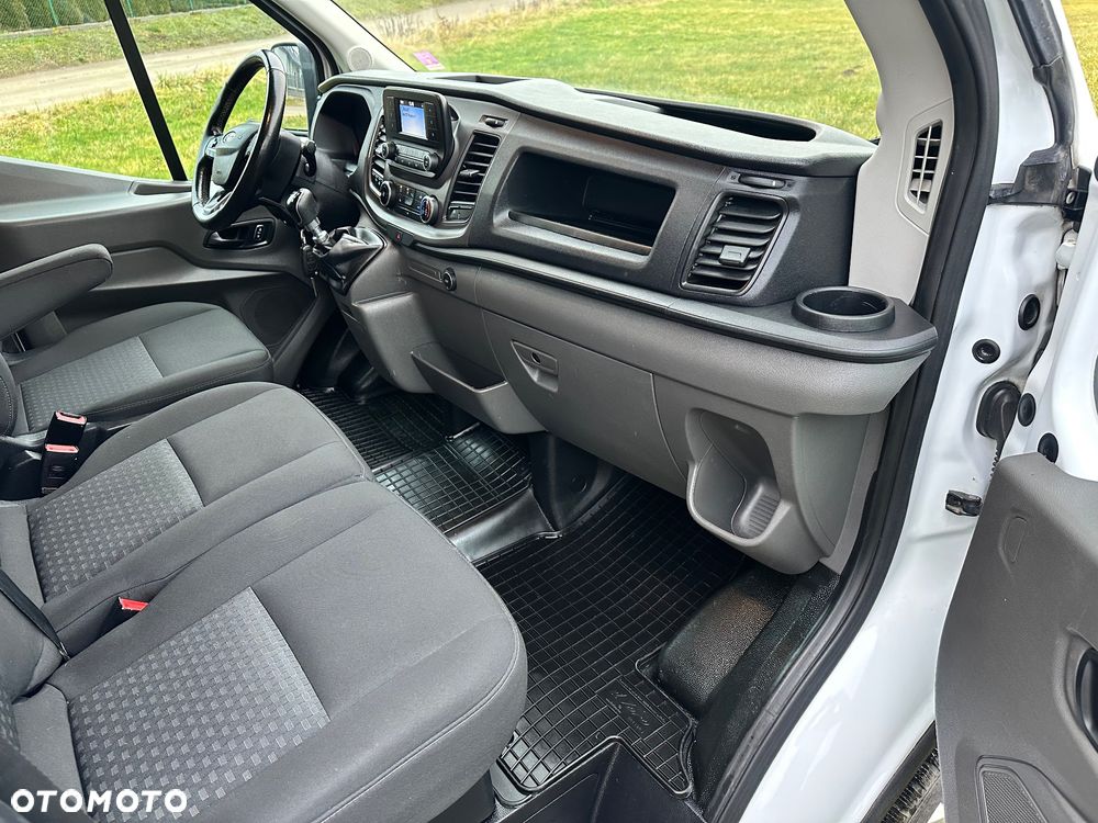 Ford Transit - 8