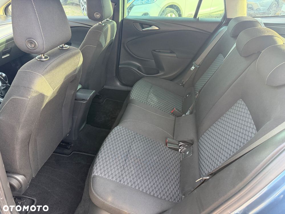 Opel Astra 1.4 Turbo Start/Stop Business - 7
