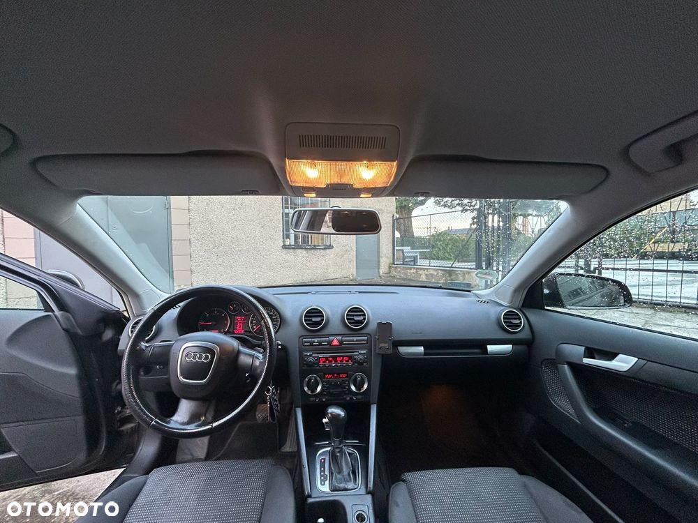 Audi A3 Sportback 2.0 TDI Attraction S tronic - 6