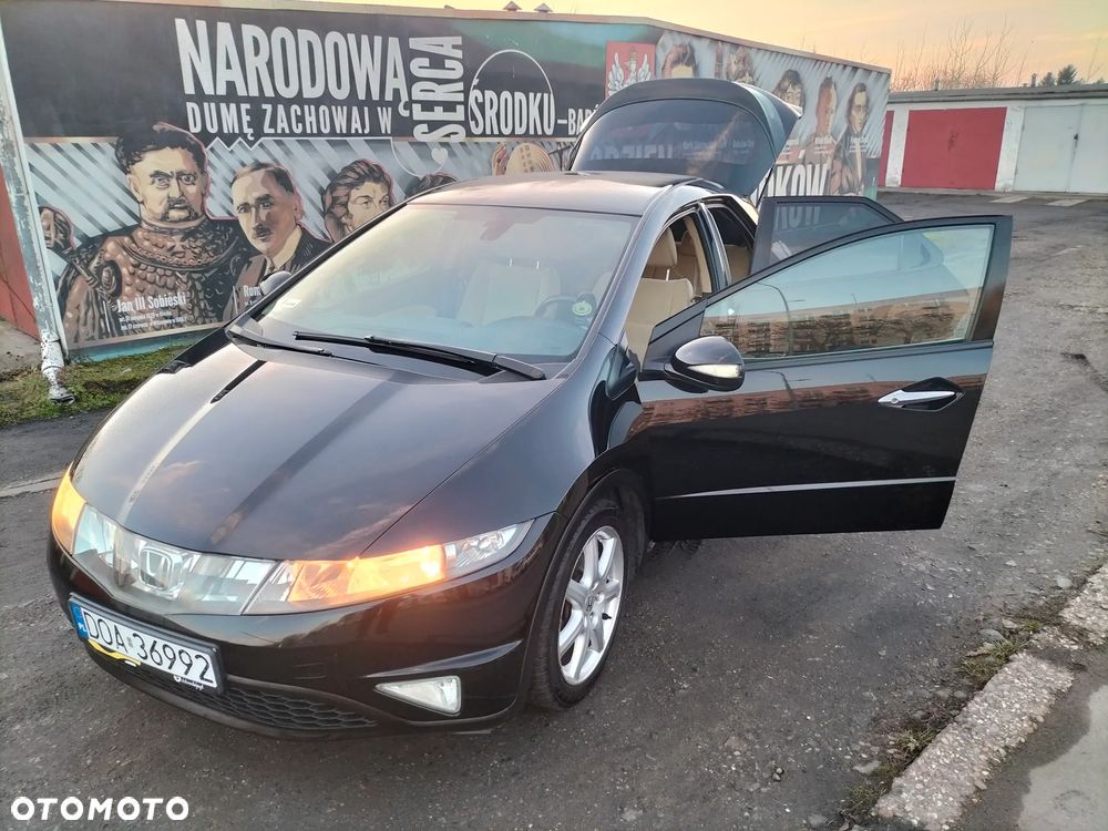 Honda Civic 1.8 Sport - 10
