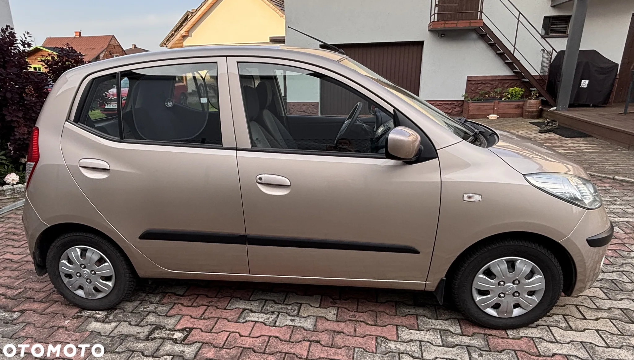 Hyundai i10 1.1 Classic + - 6