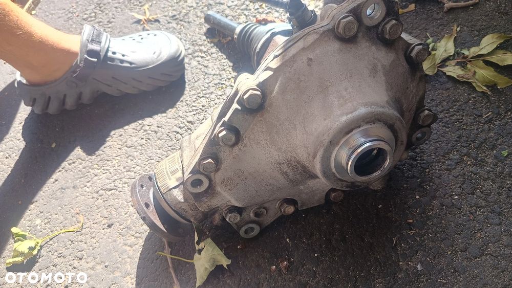 REDUKTOR BMW F10 F26 X4 X3 F25 LCI 8618381 - 3