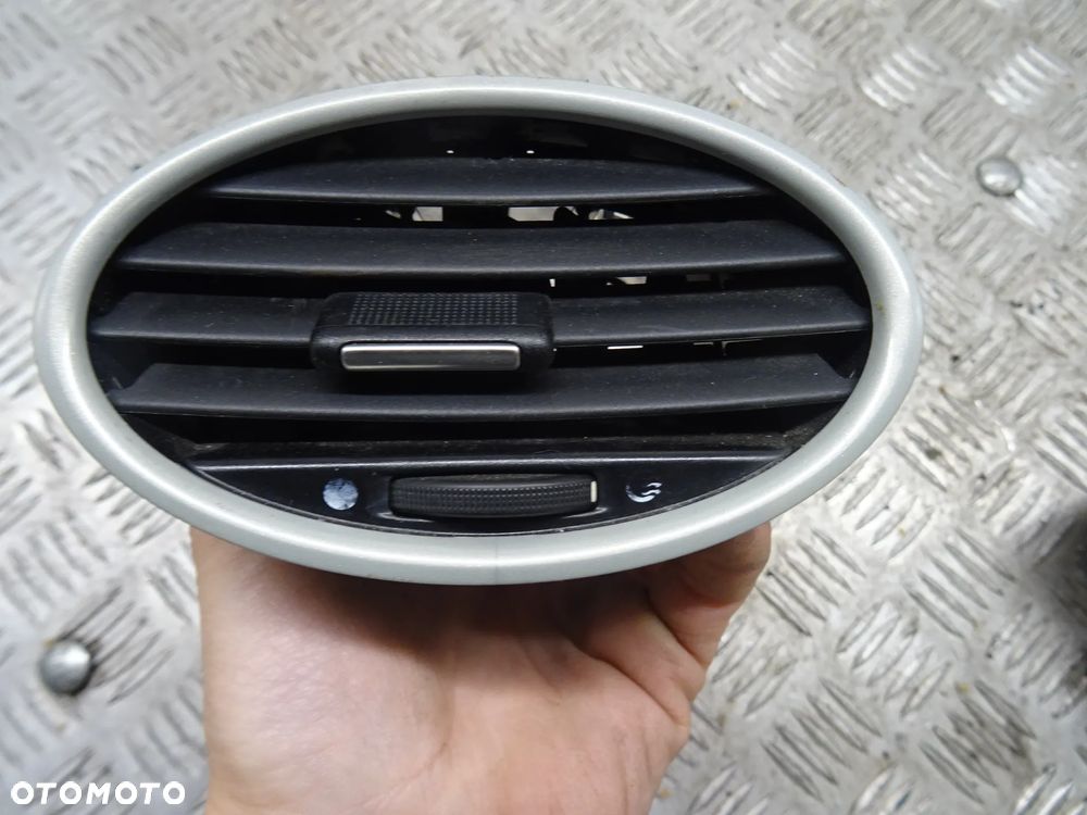 FORD FOCUS MK2 HB 5D 04-07 1.8 TDCI KRATKA NAWIEWU PRAWA LEWA ŚRODKOWA 4M51-A014L21 - 9