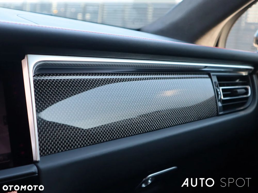 Porsche Macan GTS - 33