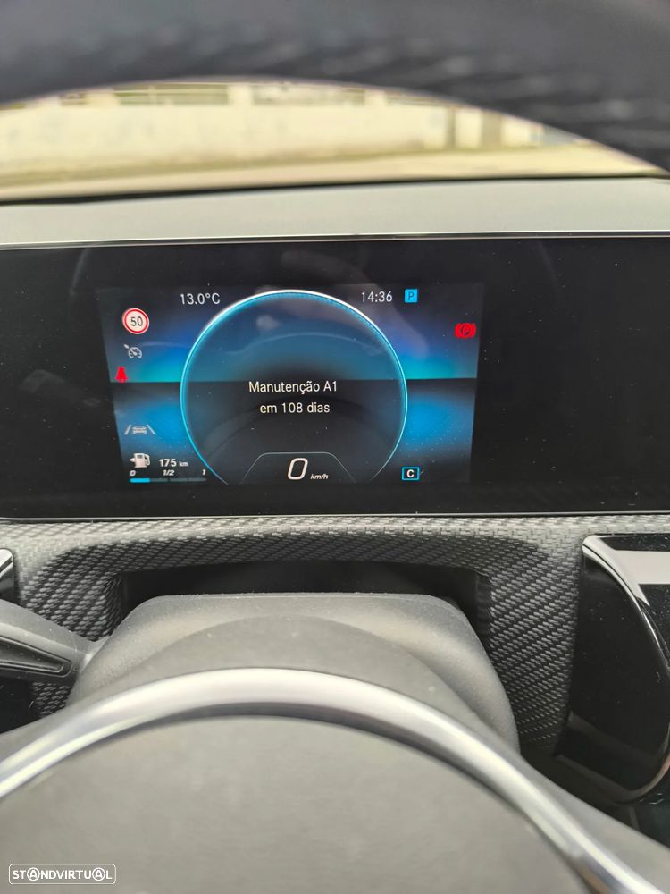 Mercedes-Benz A 180 Limousine d Progressive - 27