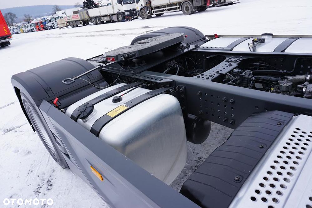 Mercedes-Benz / ACTROS / 1845 / E 6 / MP 5 / RETARDER / BIG SPACE - 38