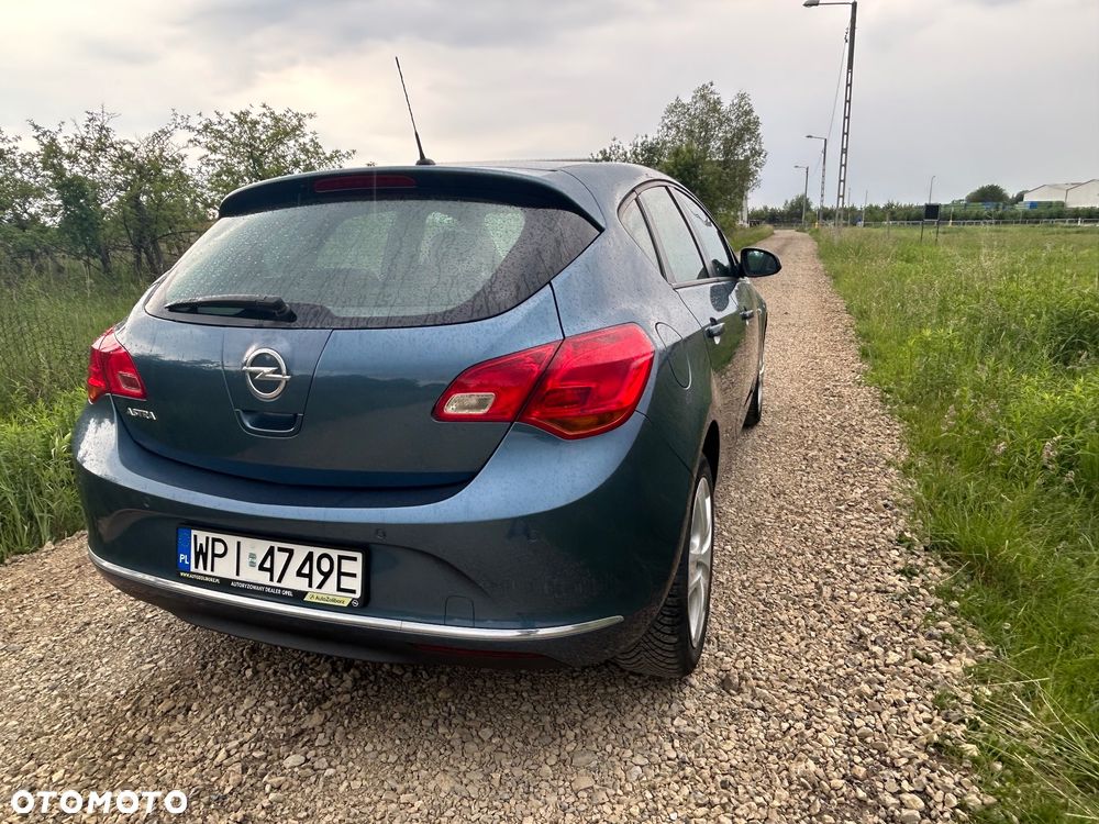 Opel Astra 1.6 - 4
