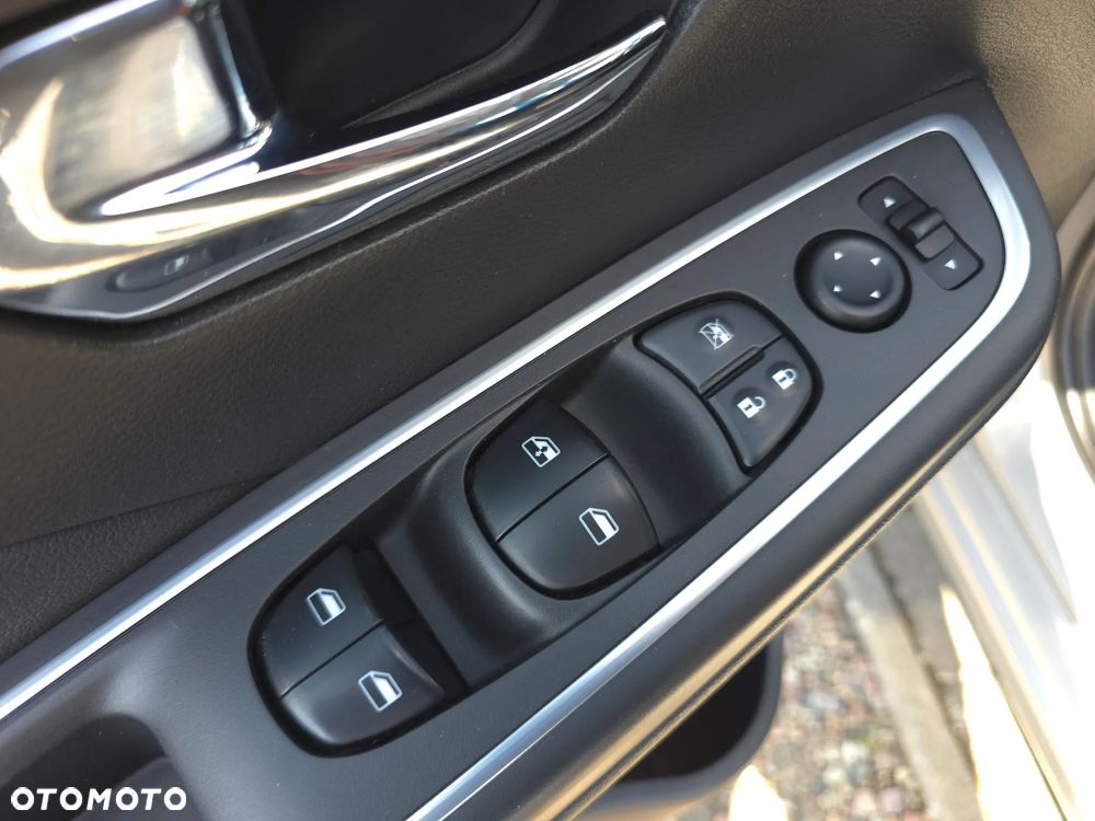 Nissan Micra 1.0 IG-T Visia+ - 19