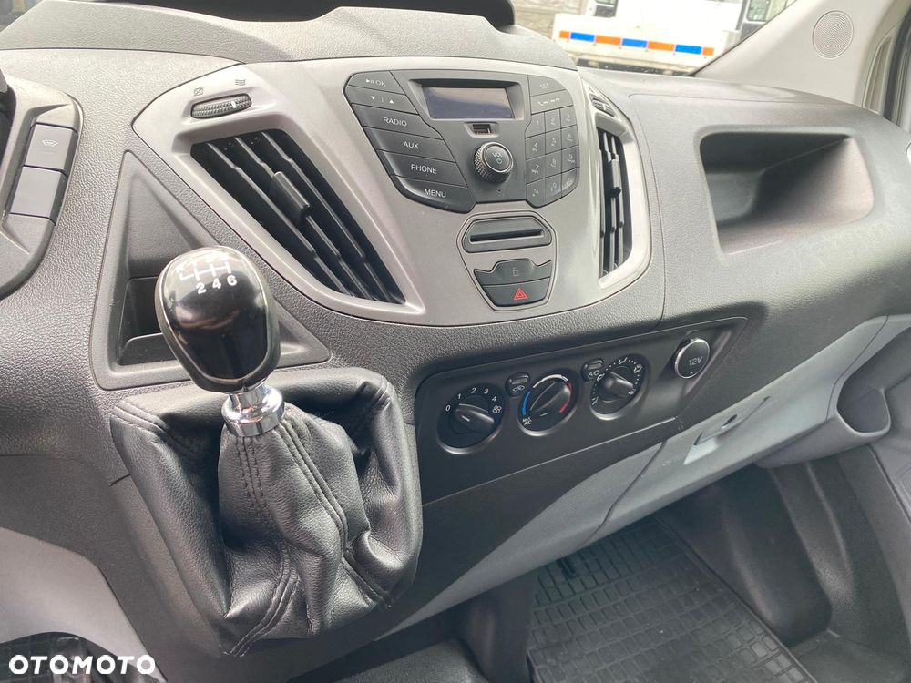 Ford TRANSIT CUSTOM - 15