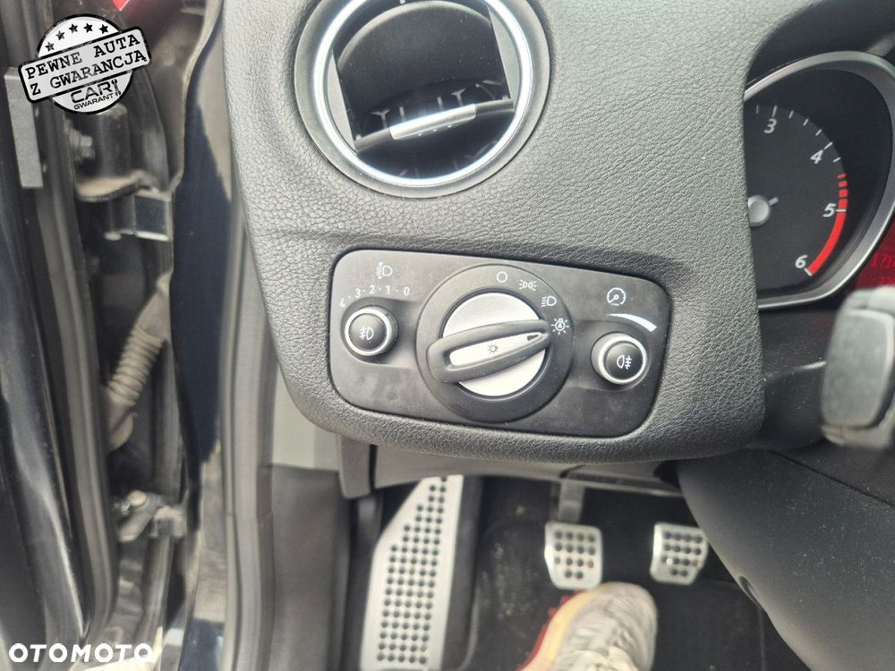 Ford Mondeo - 34