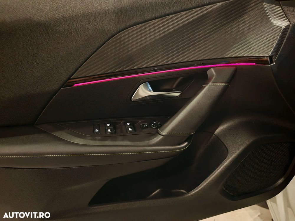 Peugeot 2008 PureTech 130 Stop&Start GT-Line Edition - 18