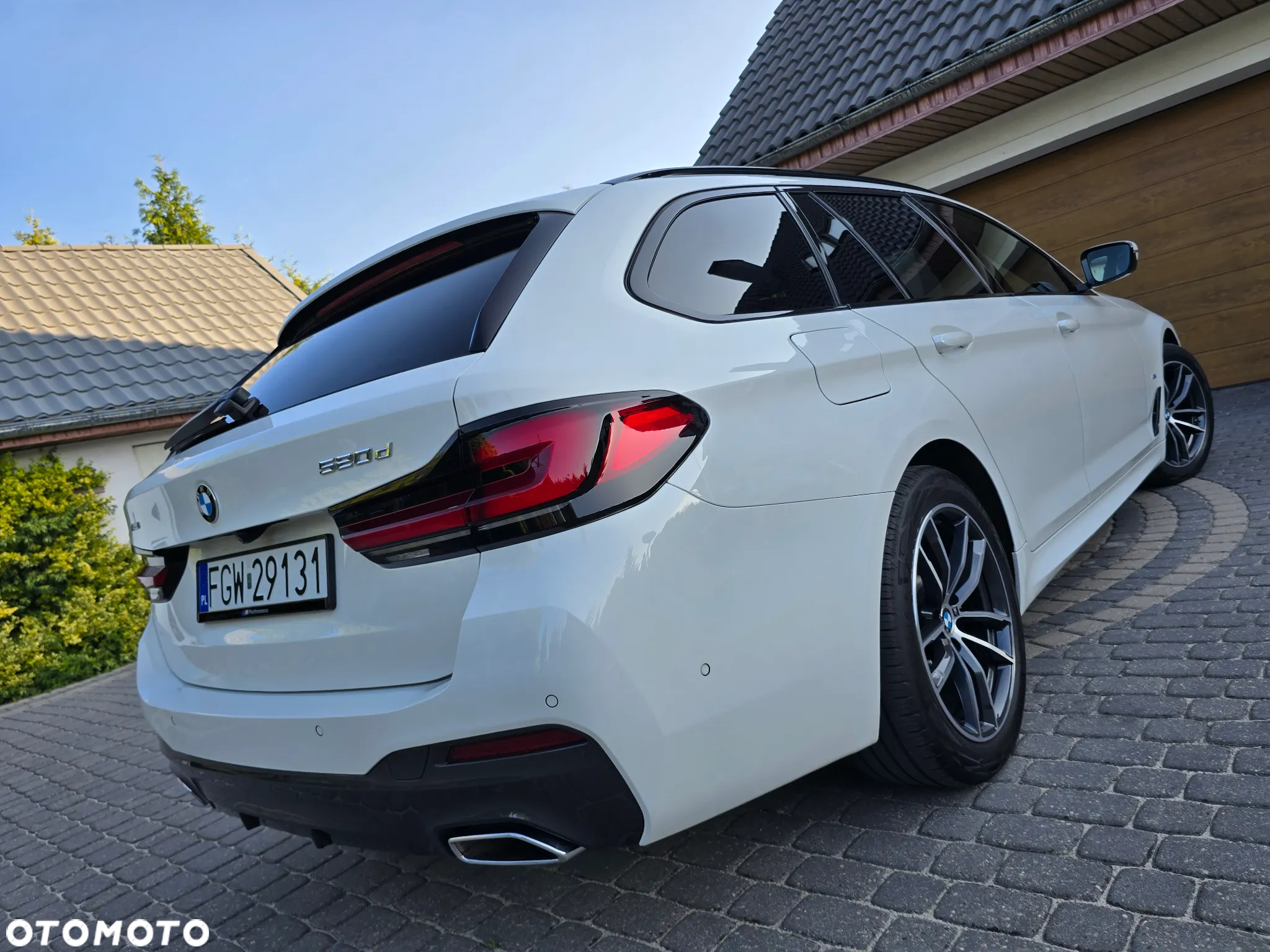 BMW Seria 5 520d xDrive M Sport sport - 13