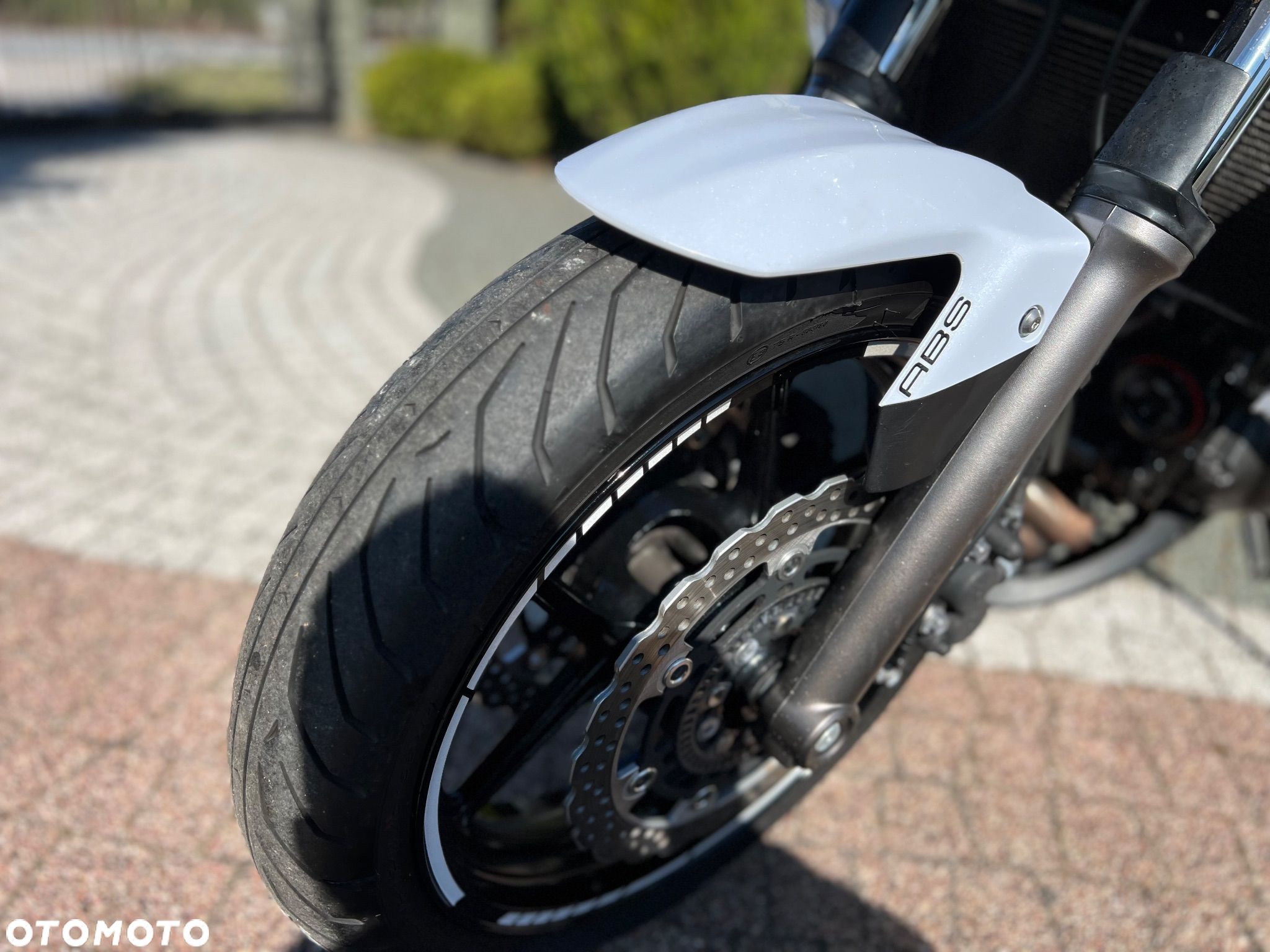 Kawasaki ER - 29