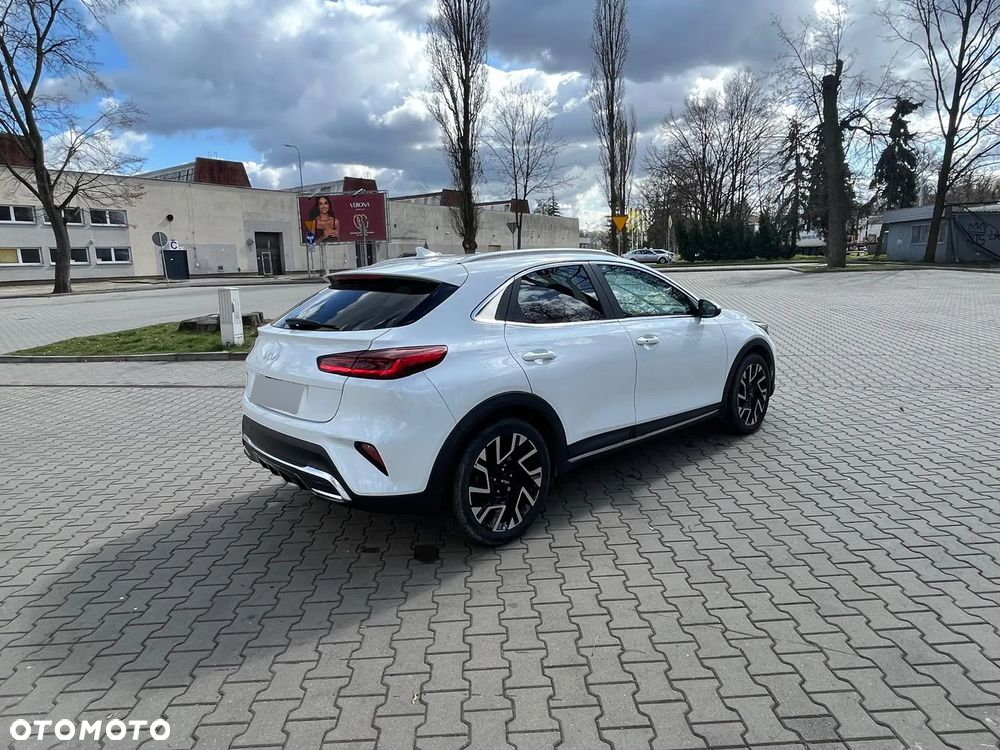 Kia XCeed 1.5 T-GDI Prestige Line DCT - 4
