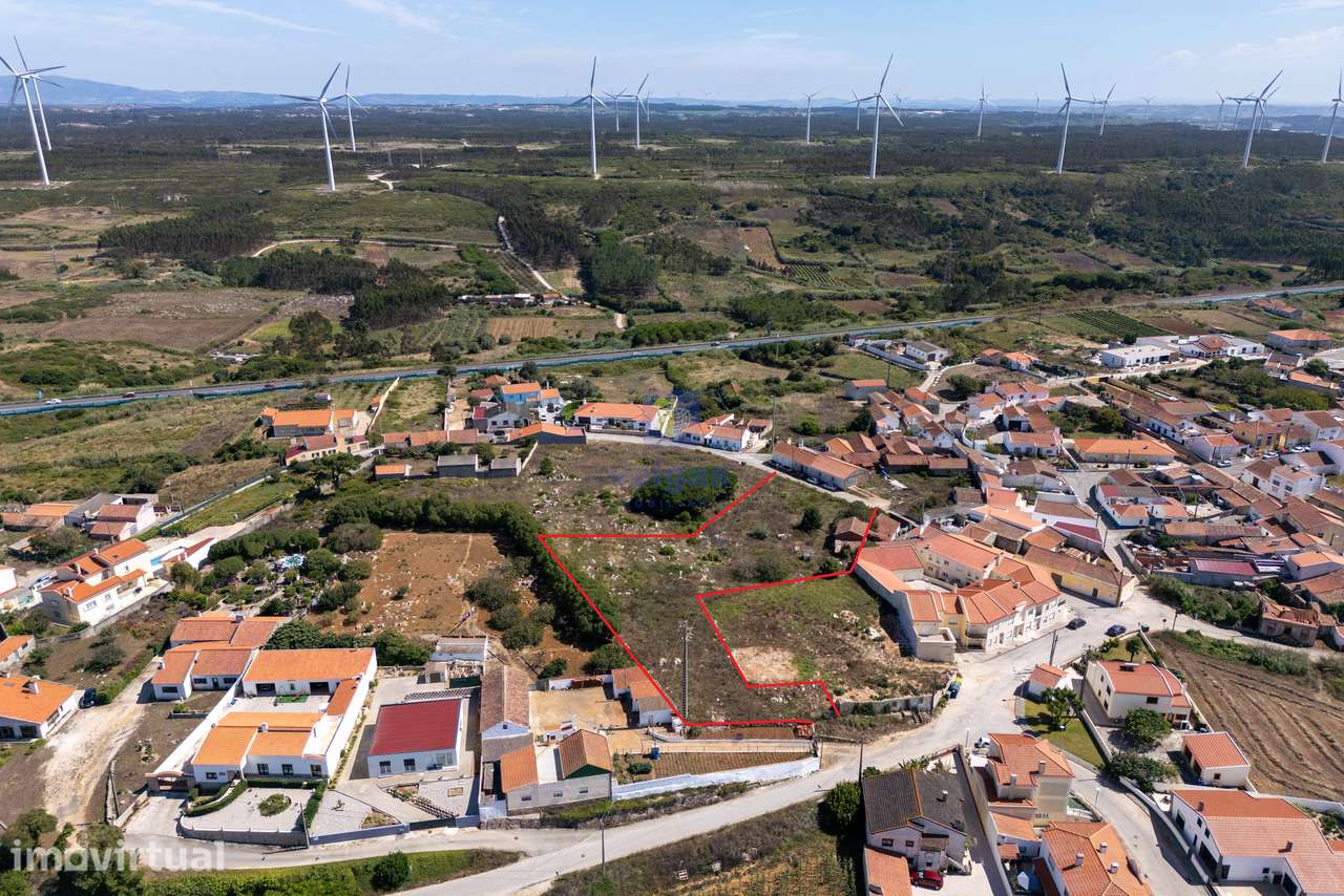 Terreno com 3.800m², localizado em Serra del Rei, uma das regiões mais - Grande imagem: 4/13