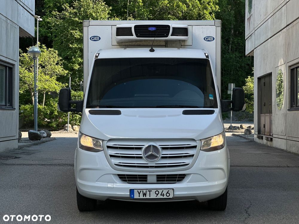 Mercedes-Benz Sprinter - 1