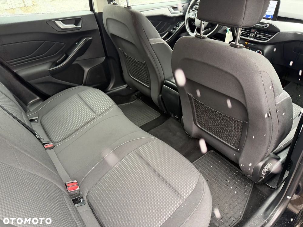 Ford Focus 1.5 EcoBlue Connected - 11