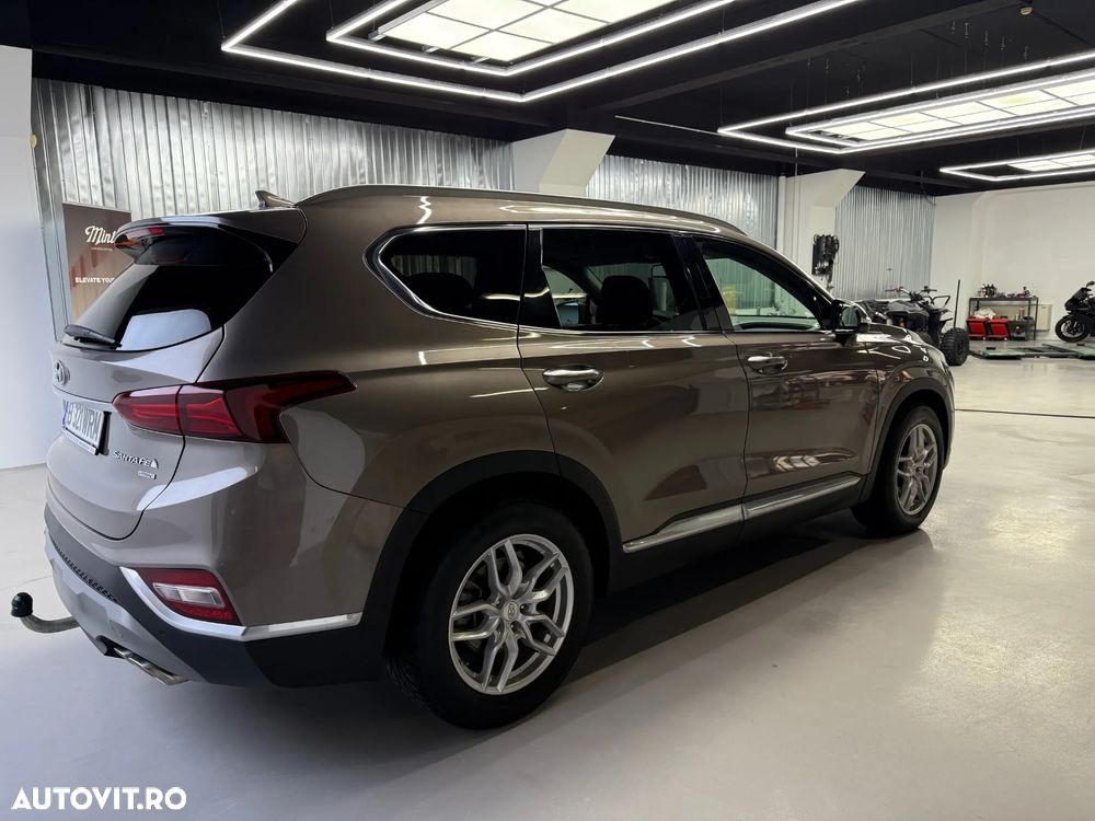 Hyundai Santa Fe 2.2 CRDi 4WD 8AT Luxury - 35