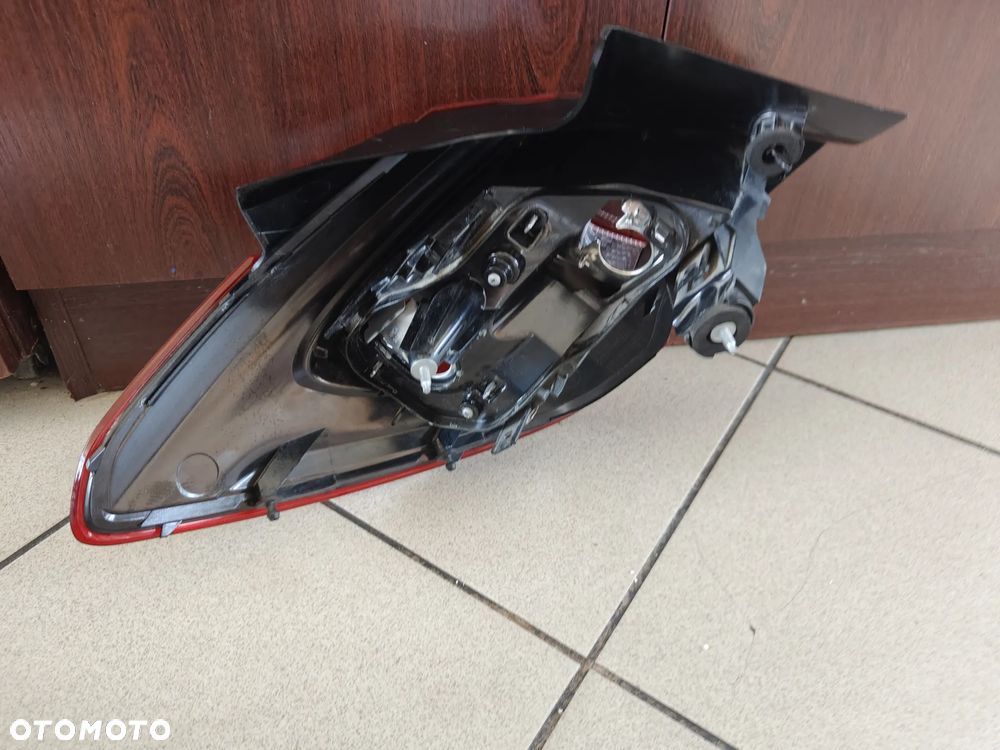 Opel Corsa E 5D prawa lampa tyl  EU - 3