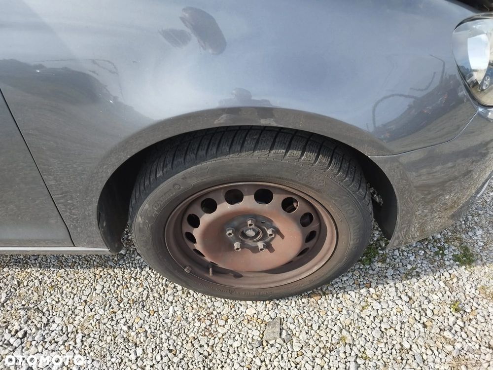 Volkswagen Golf - 12