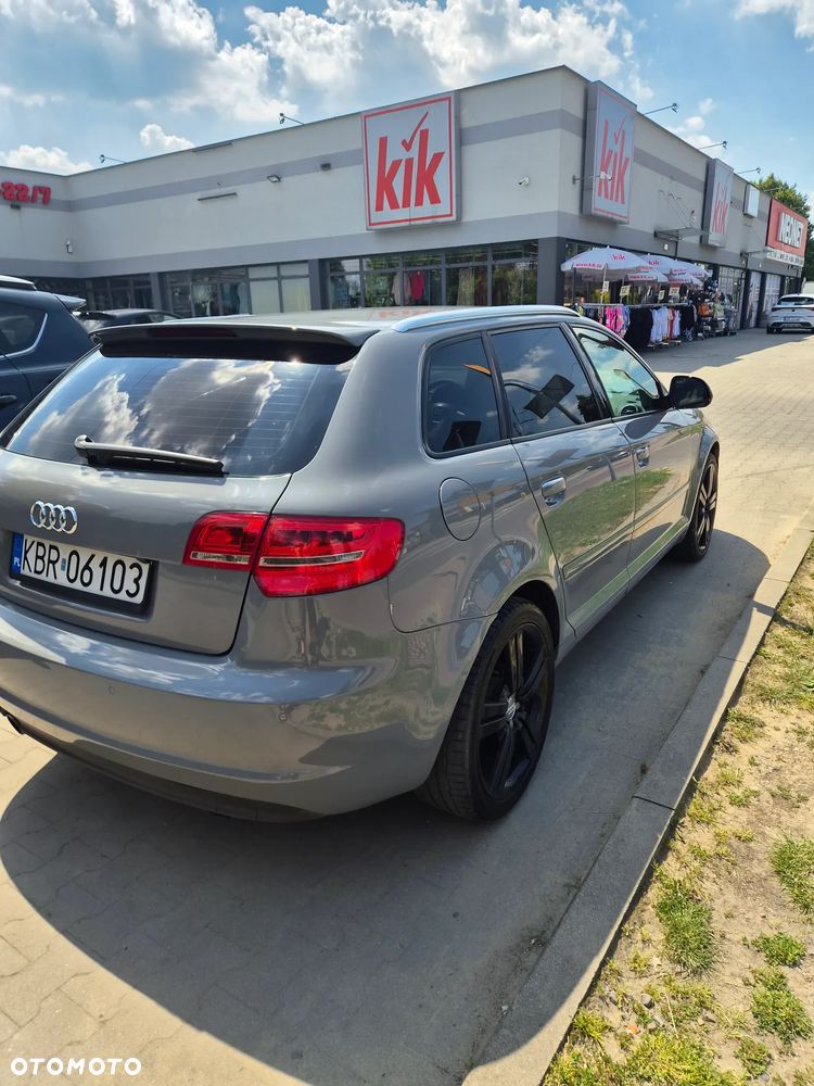 Audi A3 Sportback - 7