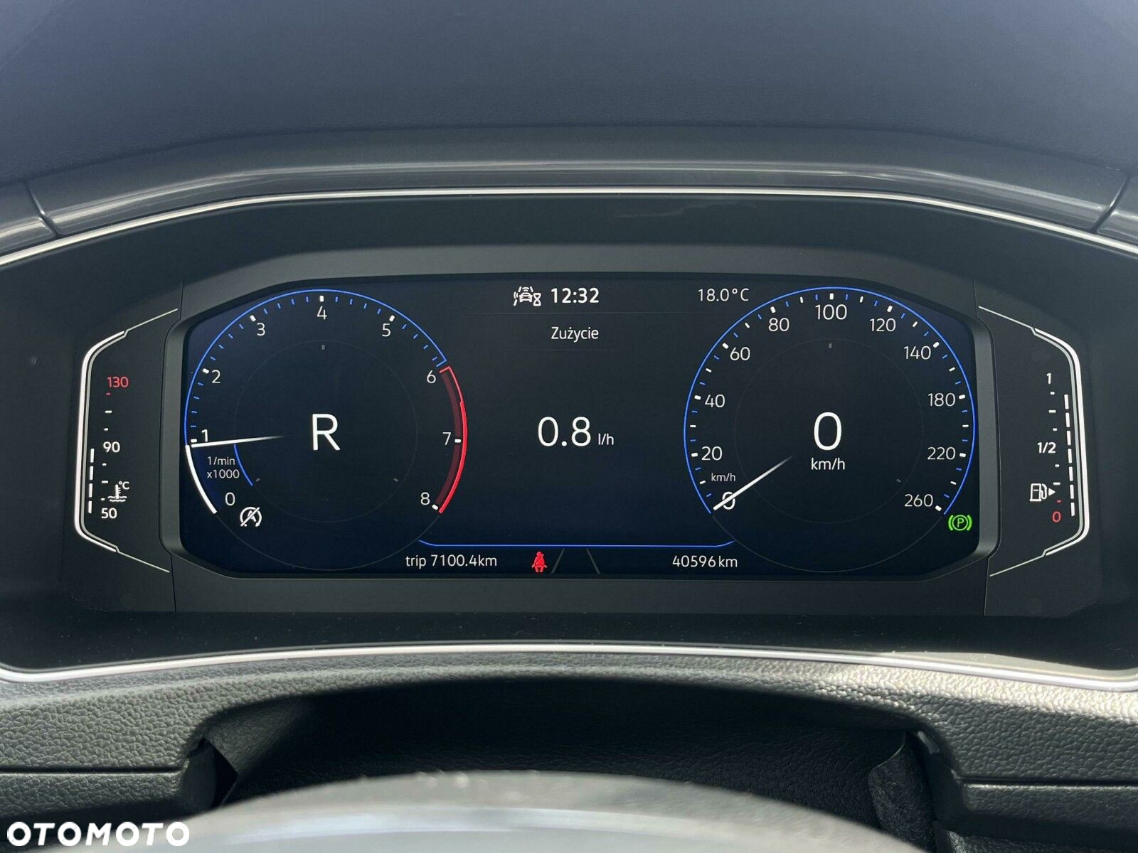 Volkswagen T-Roc - 27
