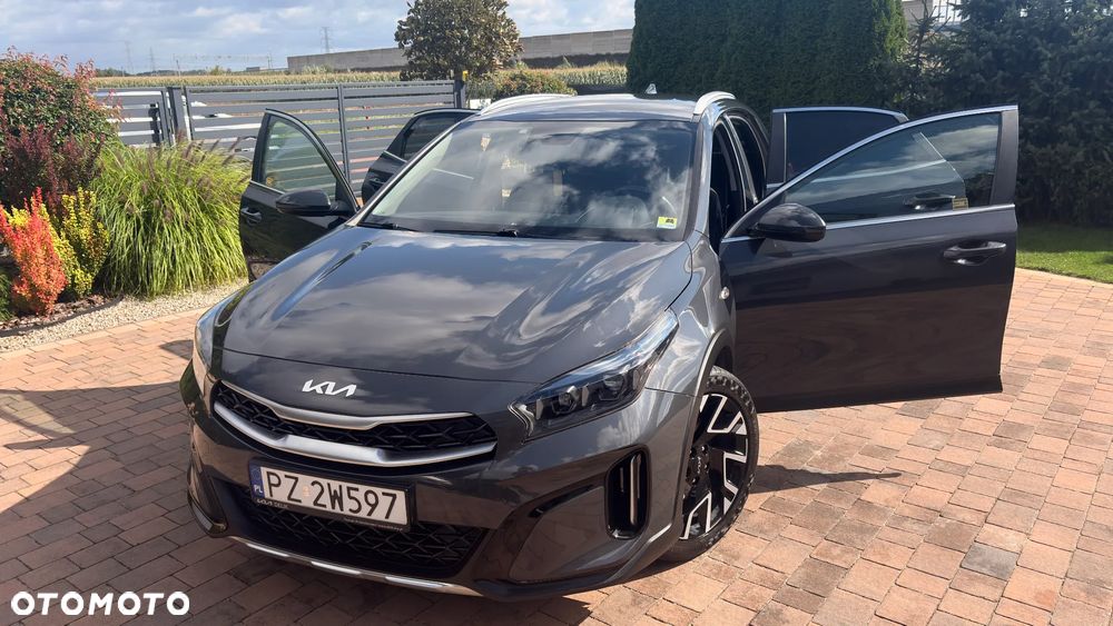 Kia XCeed 1.5 T-GDI M - 4