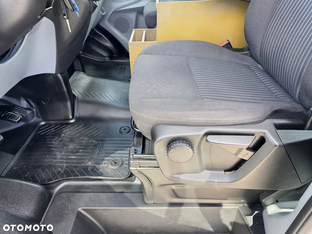 Ford TRANSIT 2,0 TDCI 170 KONNA DOKA BRYGADÓWKA 7 OSOBOWA 3,1M SKRZYNIA KLIMA WEBASTO LEDY BLIŻNIAKI DO 3,5T GWARANCJA - 14