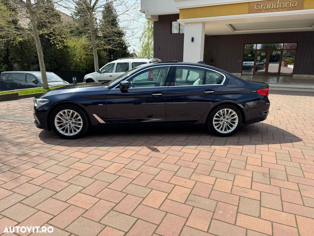 BMW Seria 5 540i xDrive Aut. Luxury Line - 4