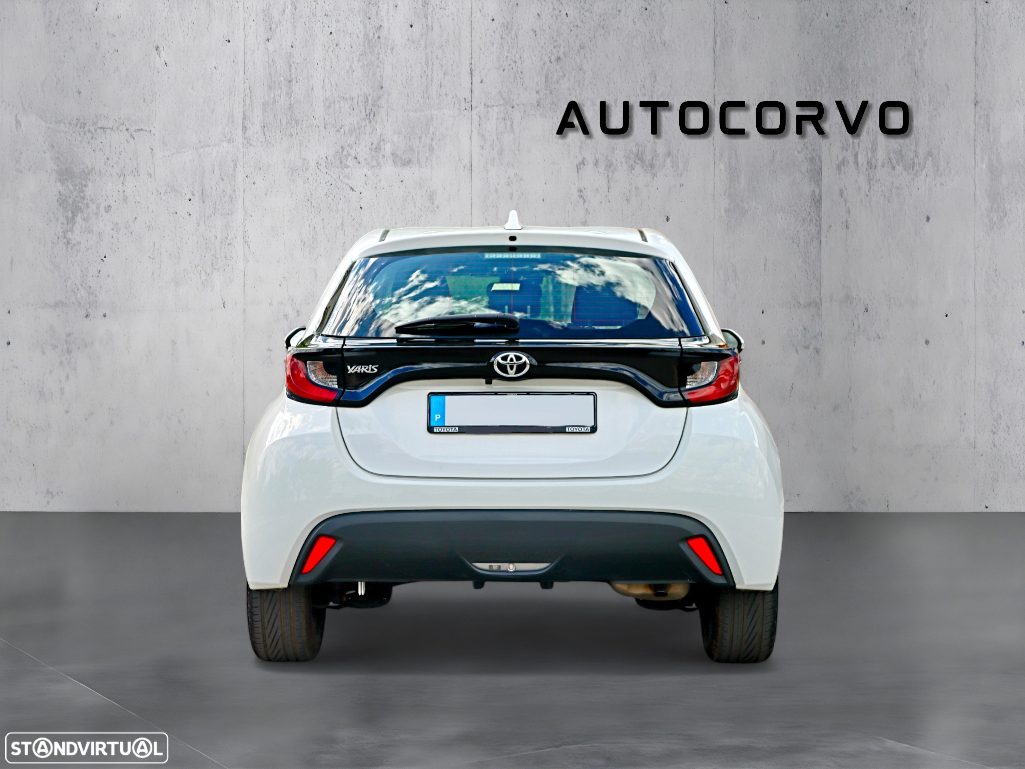 Toyota Yaris 1.0 VVT-i Comfort Plus - 4