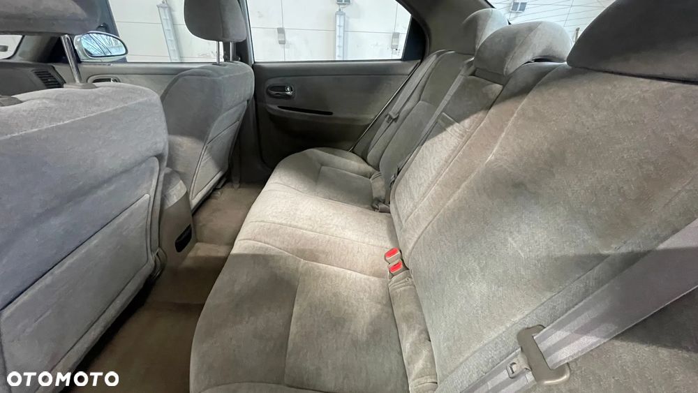 Kia Optima - 12