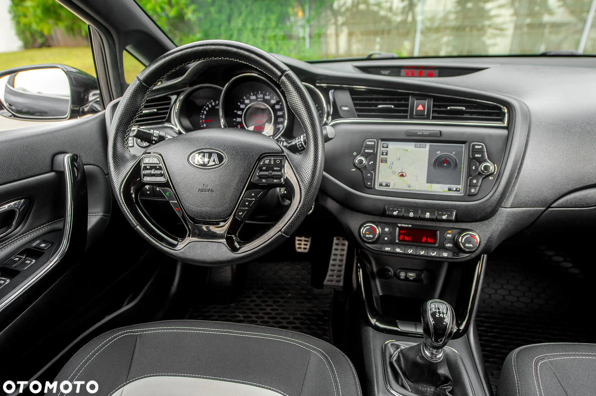 Kia Ceed Cee'd 1.0 T-GDI GT Line - 26