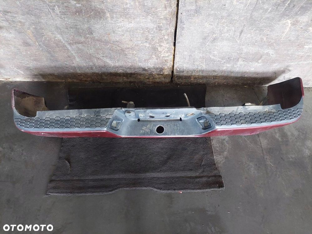 ZDERZAK TYŁ RAM 1500 I LIFT PRV - 5