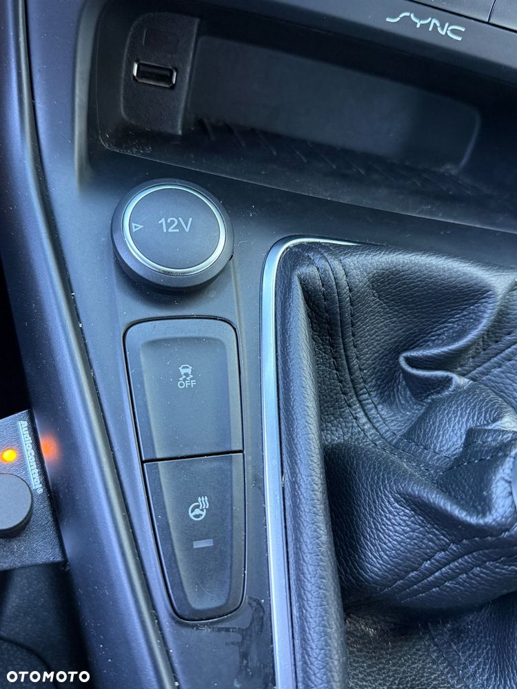 Ford Focus 2.0 EcoBoost ST mit Leder-Sport-Paket - 8