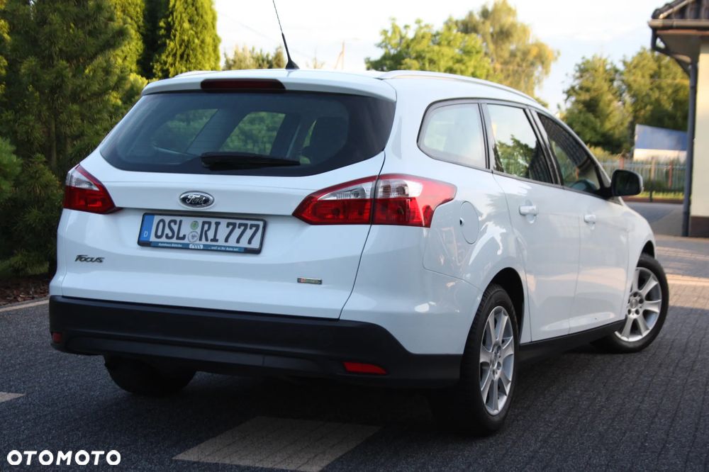 Ford Focus 1.0 EcoBoost Start-Stopp-System Champions Edition - 12