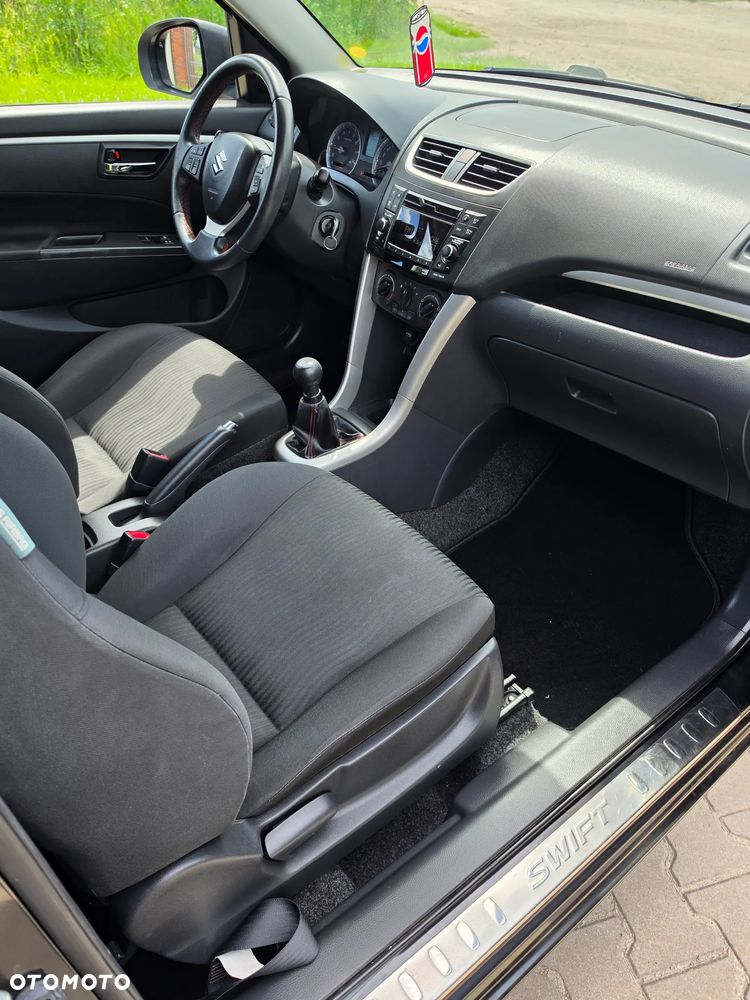 Suzuki Swift 1.3 Sunlight Edition - 19